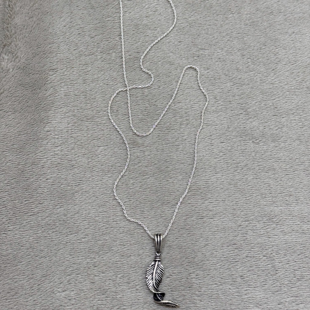 Original Italian silver necklace with feather pendant