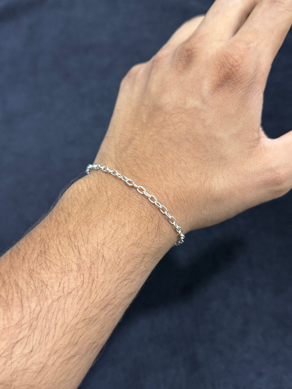 Wide circles bracelet