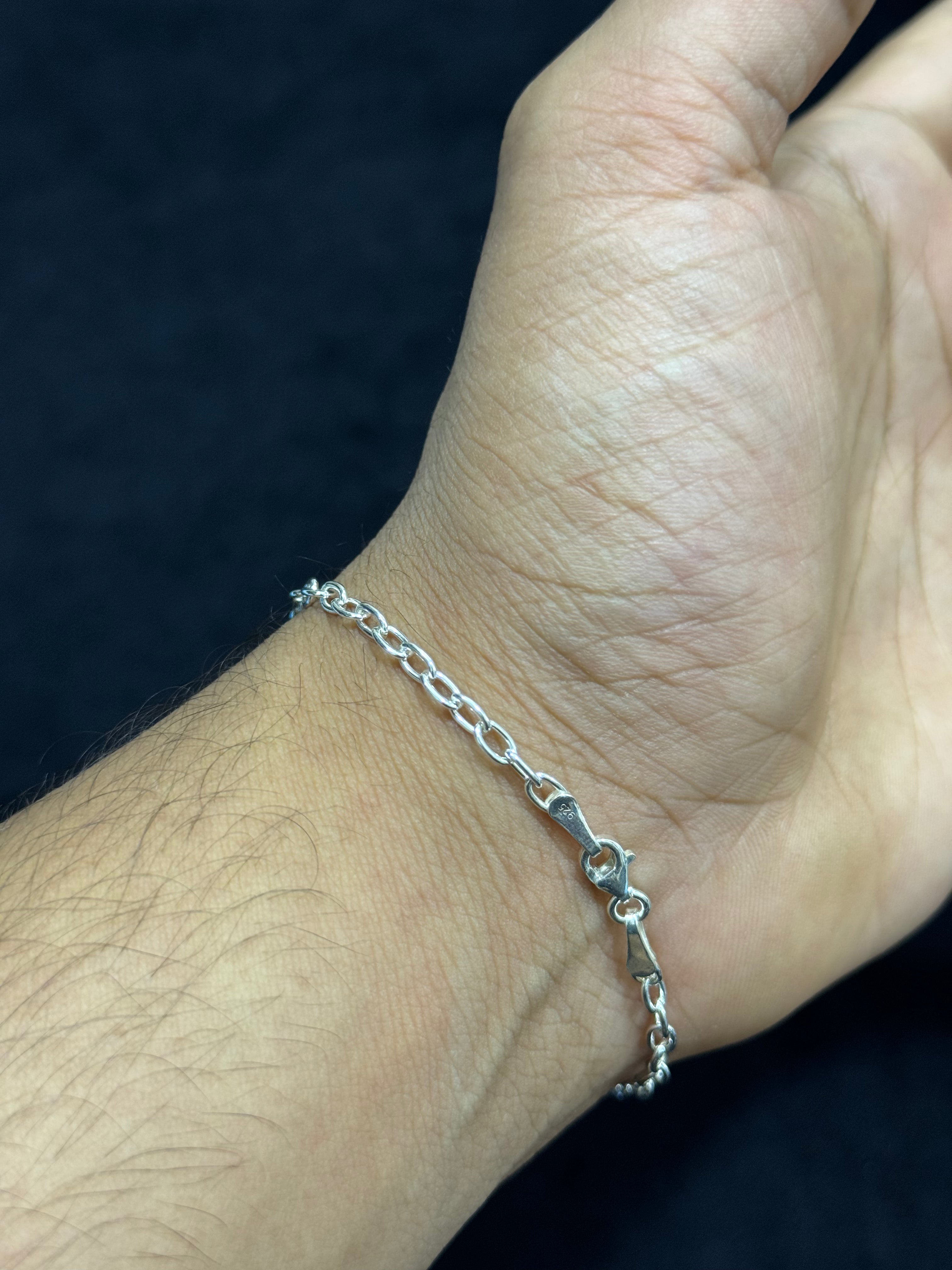 Wide circles bracelet