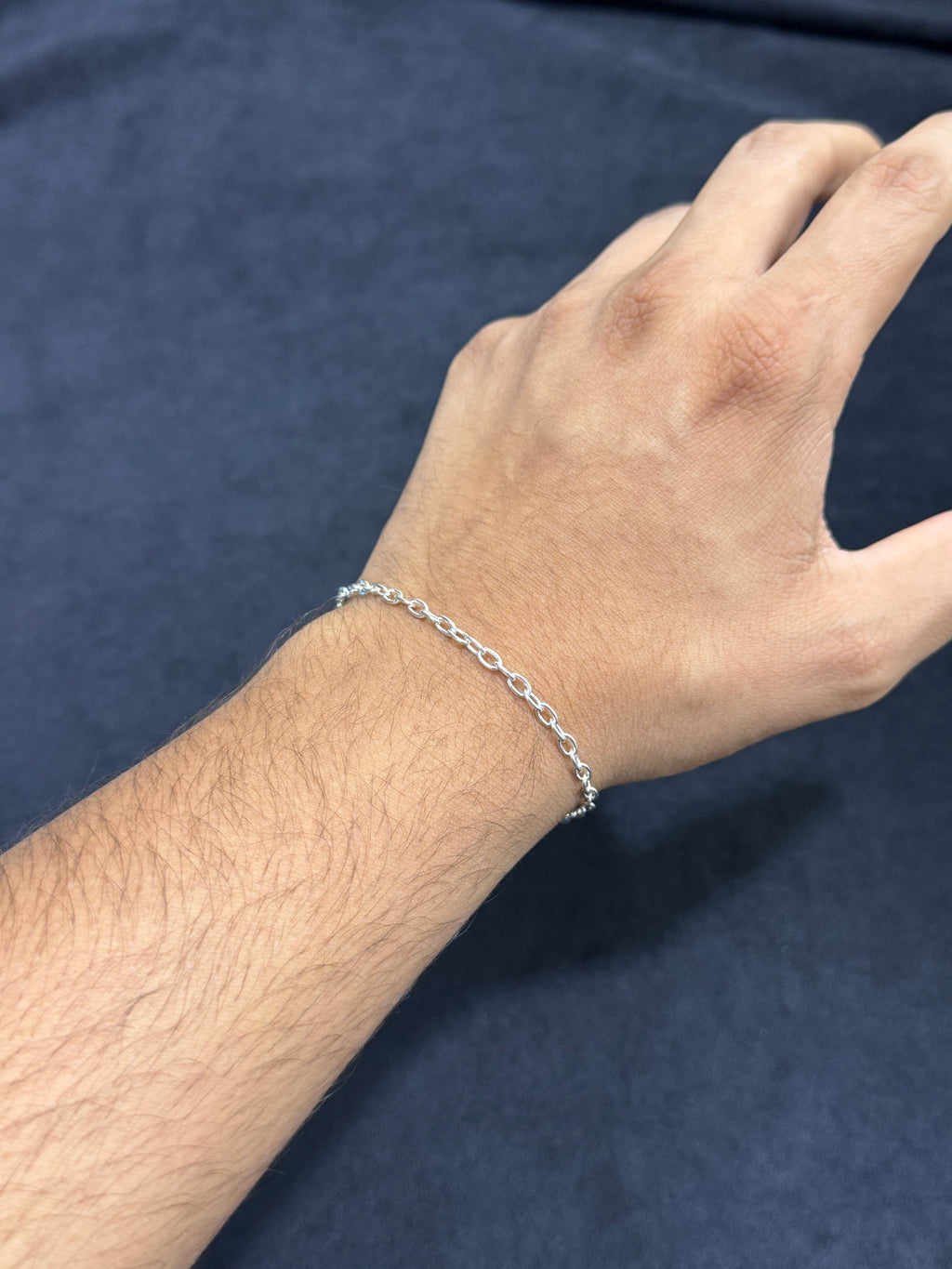 Wide circles bracelet