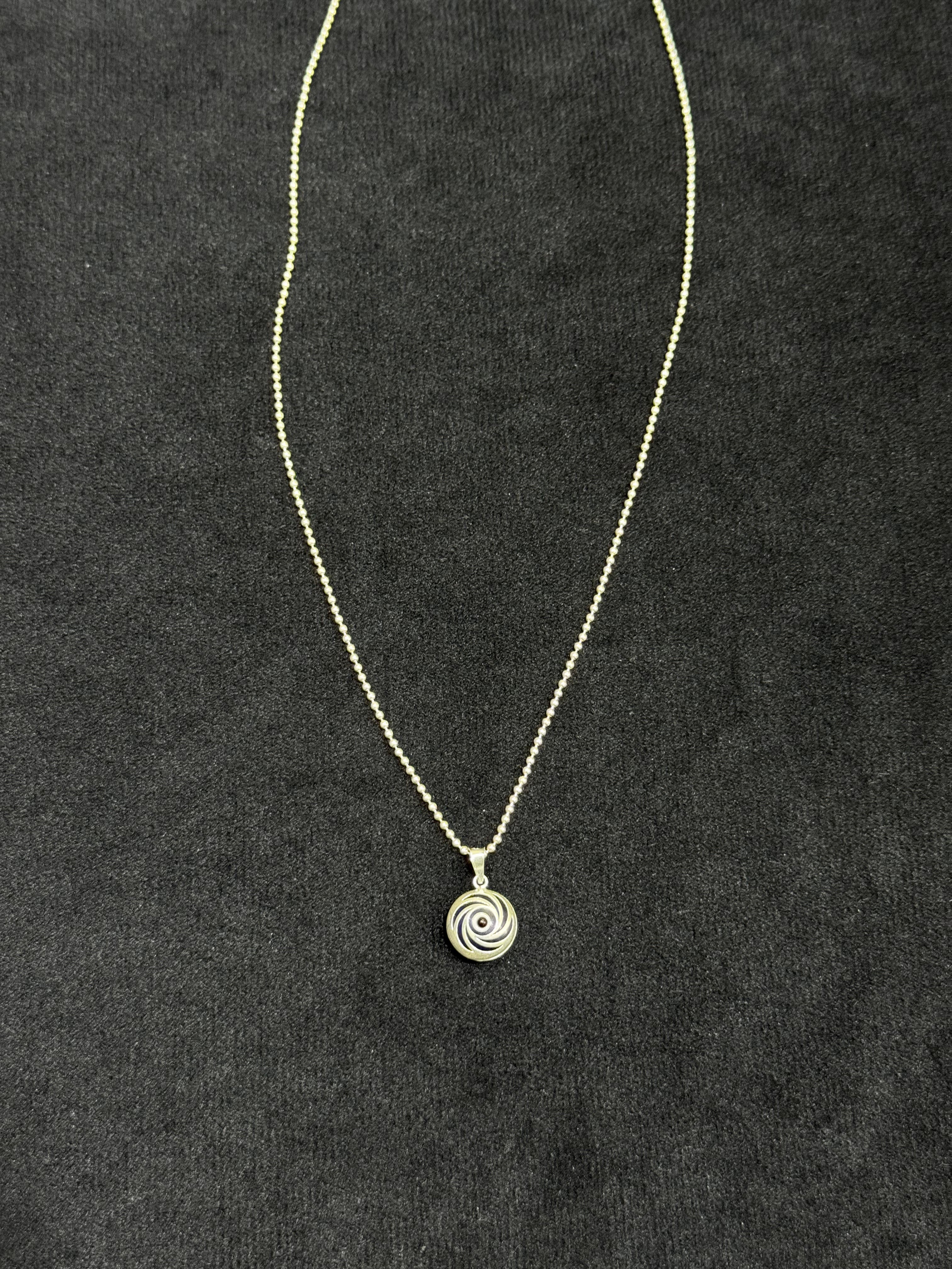 Italian silver necklace with circles eye pendant